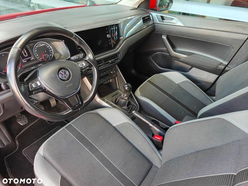 Volkswagen Polo - 19