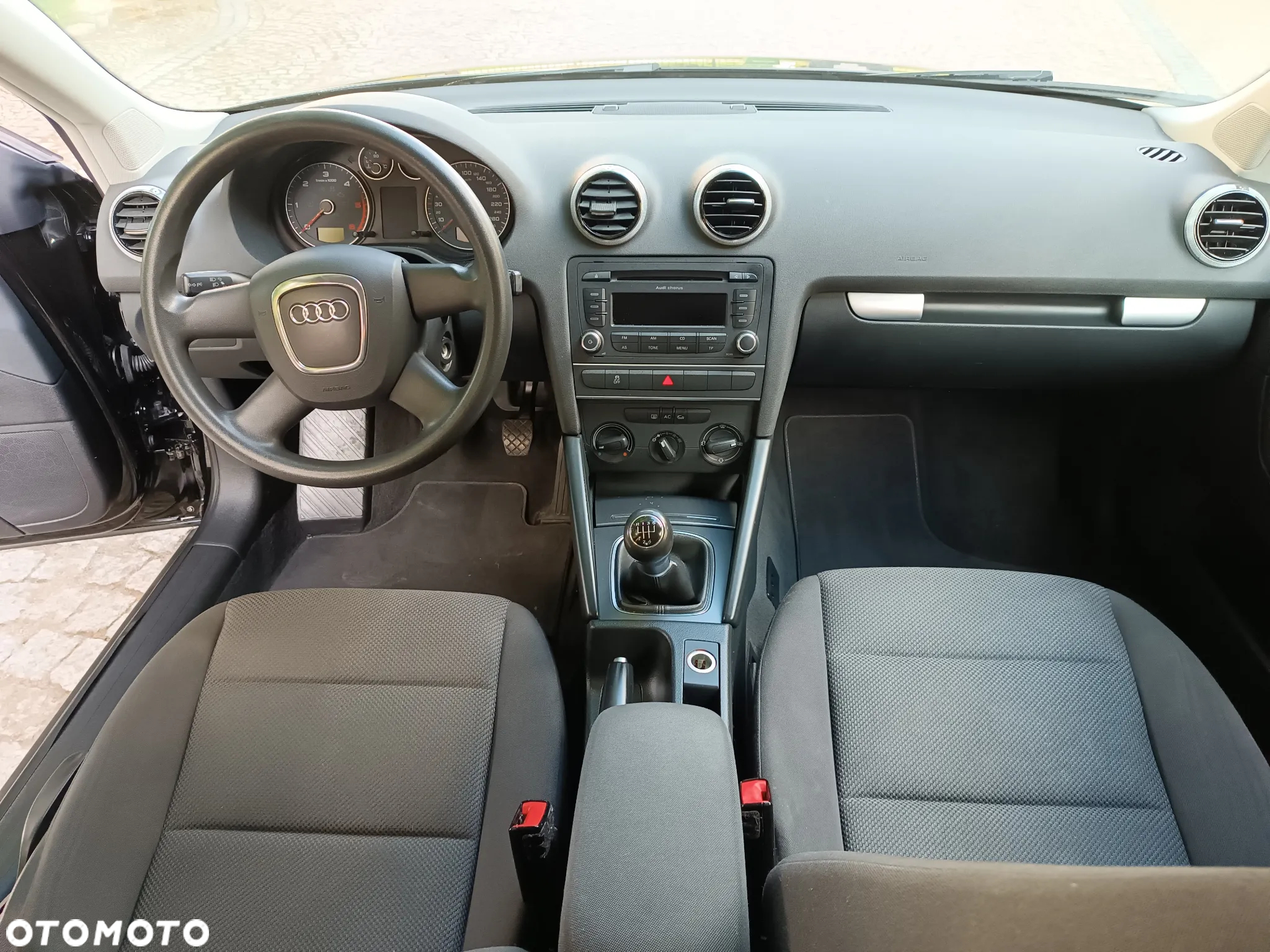 Audi A3 1.6 TDI Sportback DPF Attraction - 15