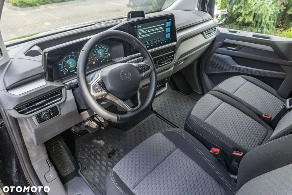 Volkswagen Caravelle - 13