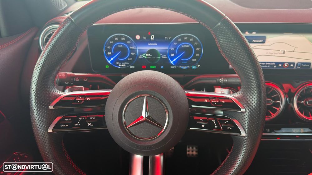Mercedes-Benz EQA 250+ AMG Line - 35
