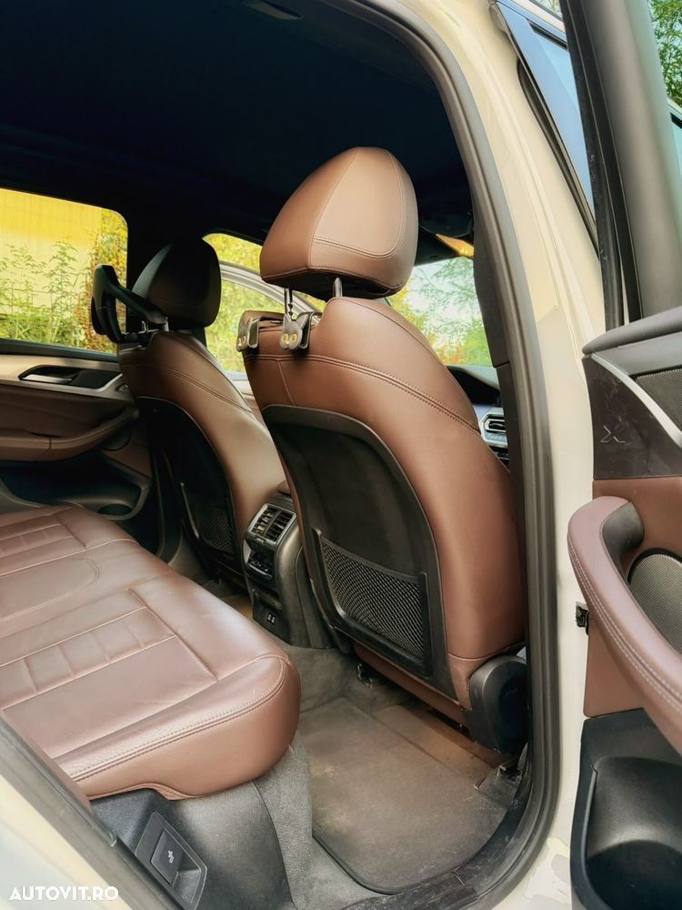 BMW iX3 - 15