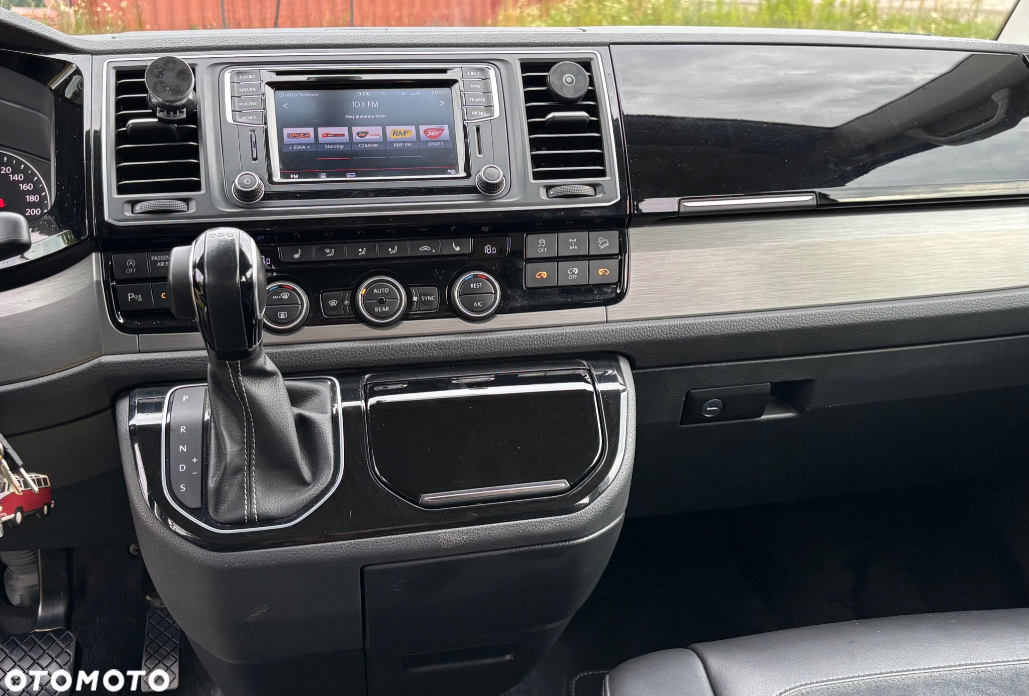 Volkswagen Multivan 2.0 BiTDI L1 Highline 4Motion DSG - 17