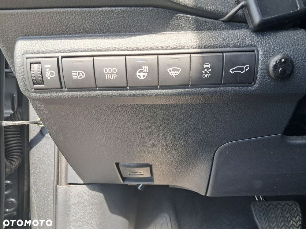 Toyota Corolla 2.0 Hybrid GR Sport Dynamic - 18