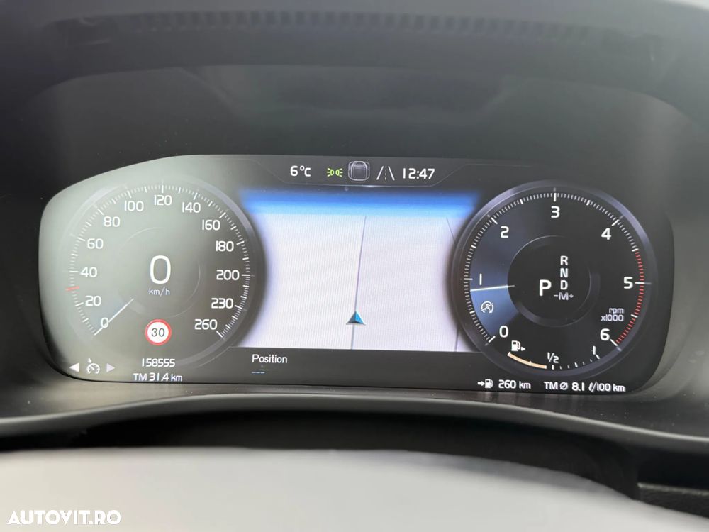 Volvo XC 40 D4 AWD Geartronic Momentum - 27