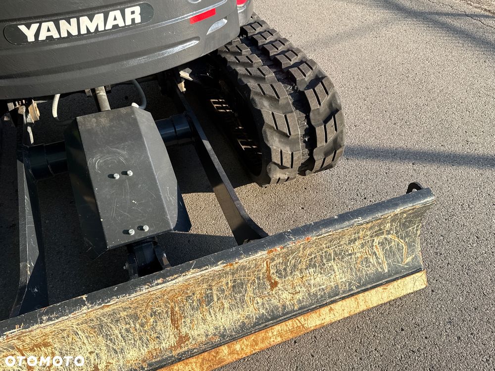 Yanmar Minikoparka Gąsienicowa ViO57 - 23