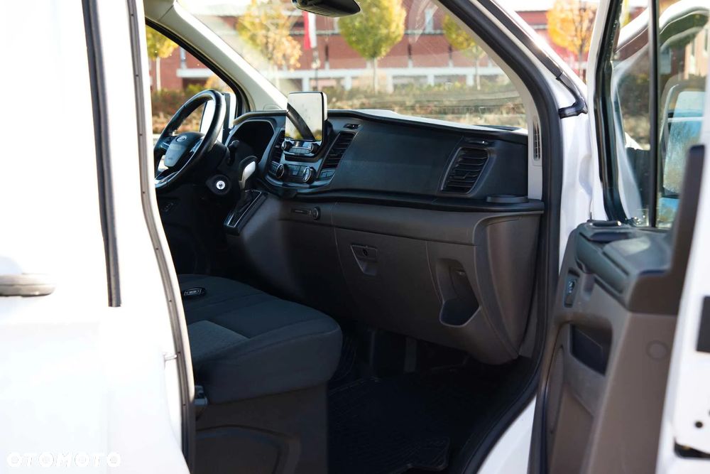 Ford Transit L2H2 Custom - 17