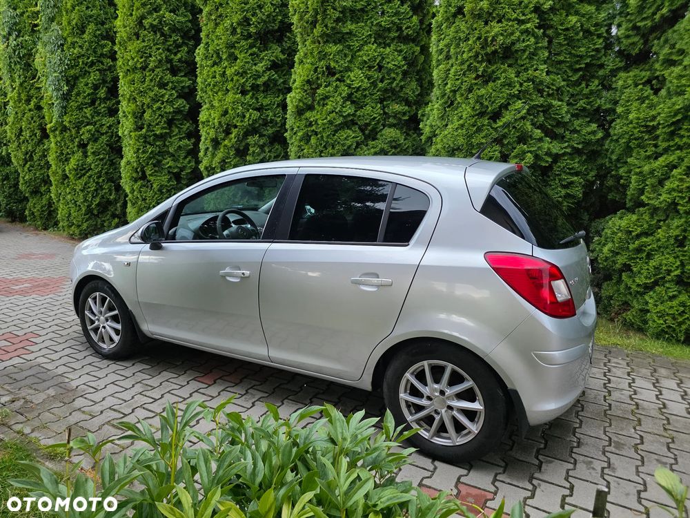 Opel Corsa - 5