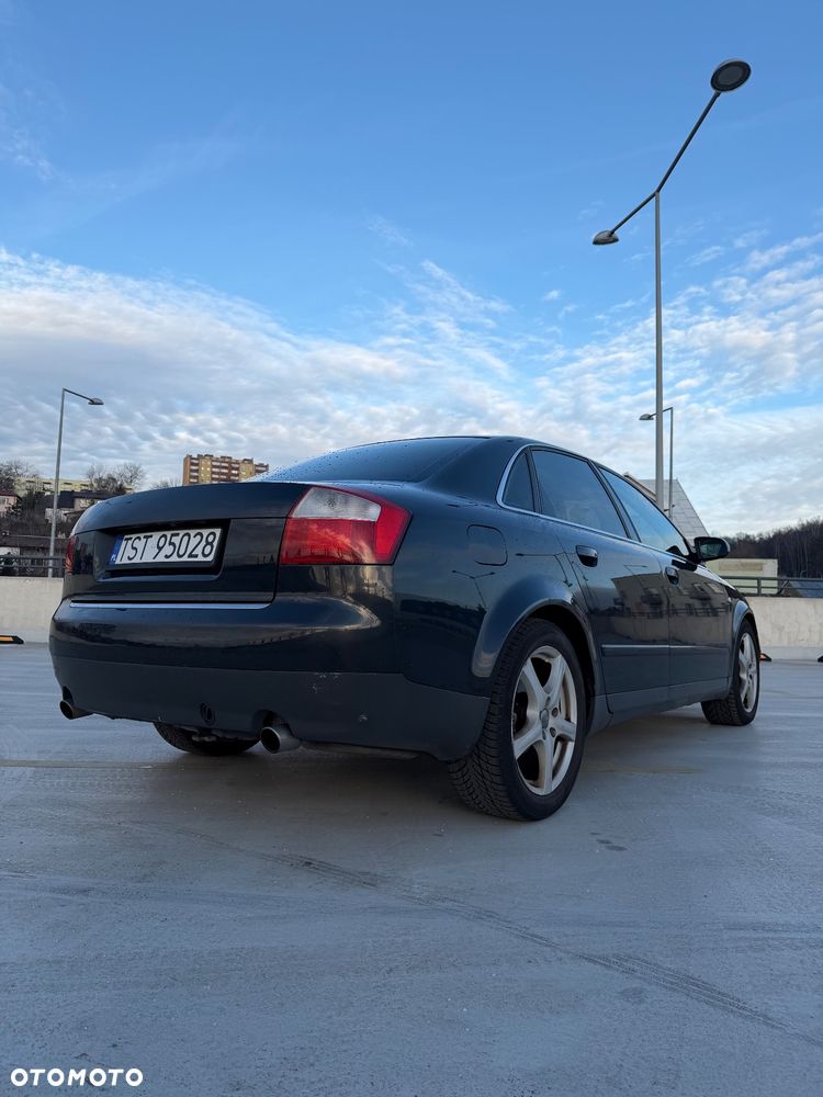Audi A4 Limousine 1.8T - 7