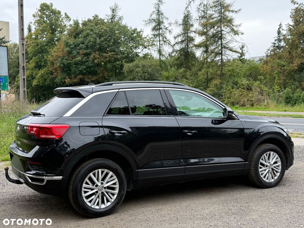 Volkswagen T-Roc - 9