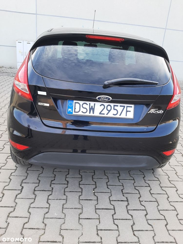 Ford Fiesta - 5