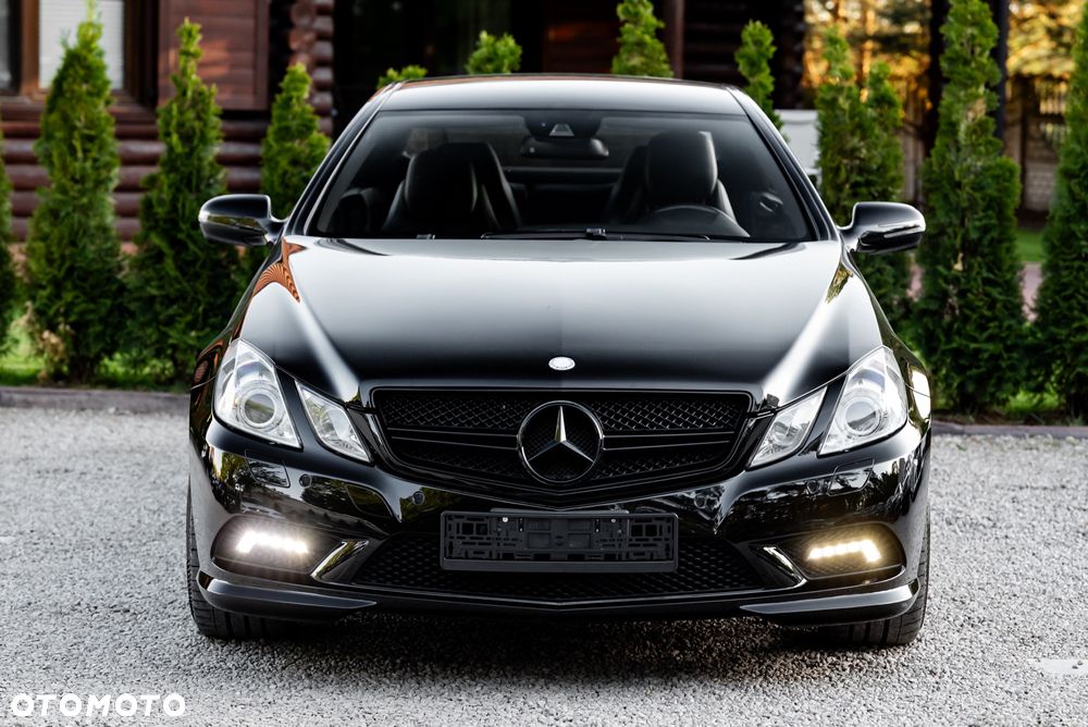 Mercedes-Benz Klasa E - 9