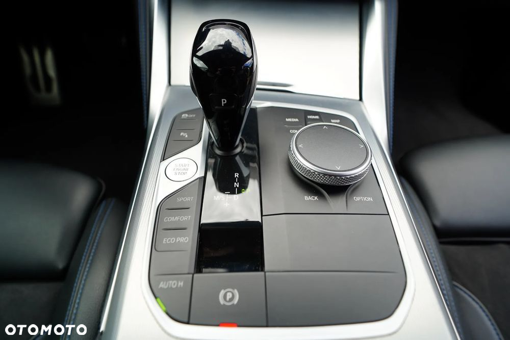 BMW Seria 4 420d xDrive - 28