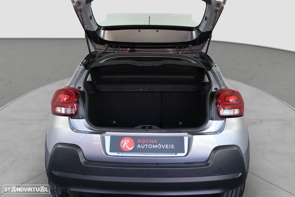 Citroën C3 1.2 PureTech Shine - 16