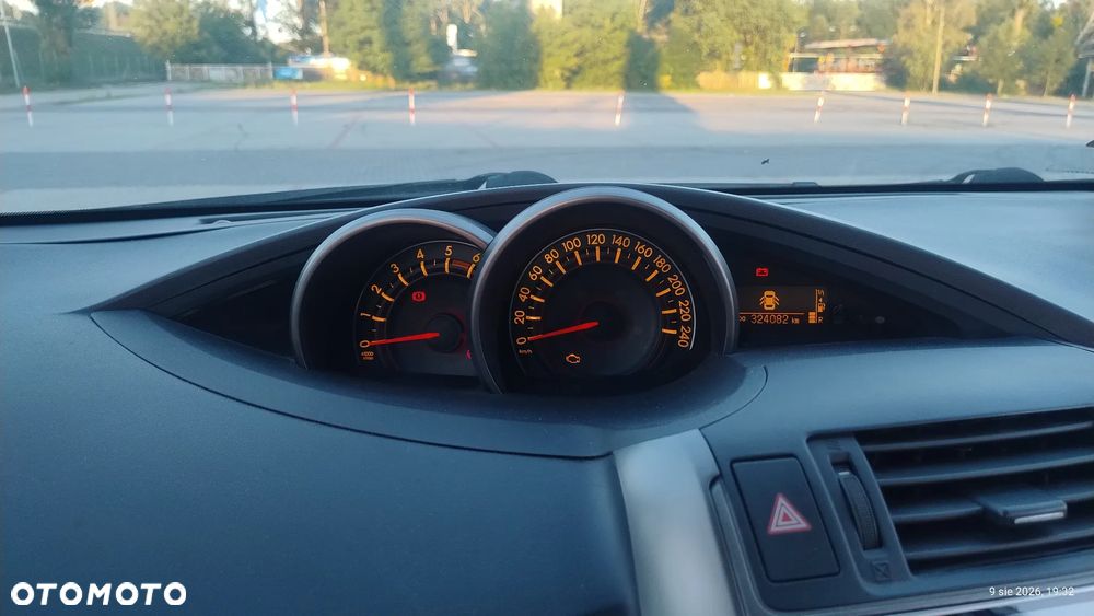 Toyota Verso 2.0 D-4D Sol 7os - 22