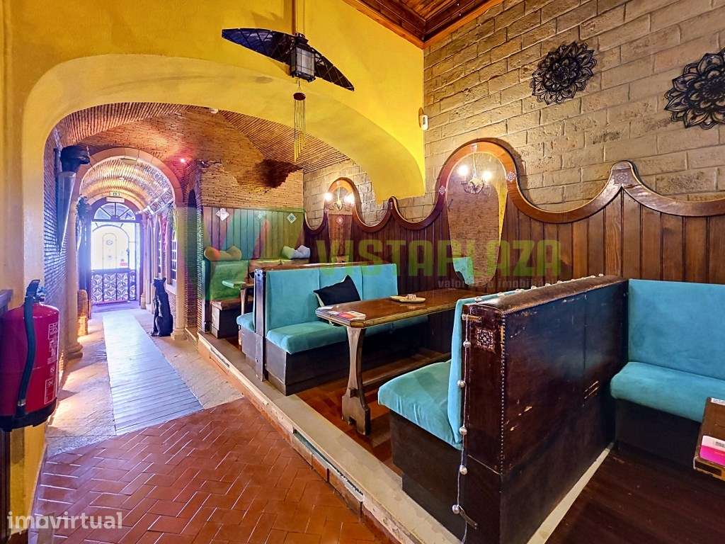Trespasse de Bar em Portimão na Zona Ribeirinha com Alto Potencial - Grande imagem: 2/25