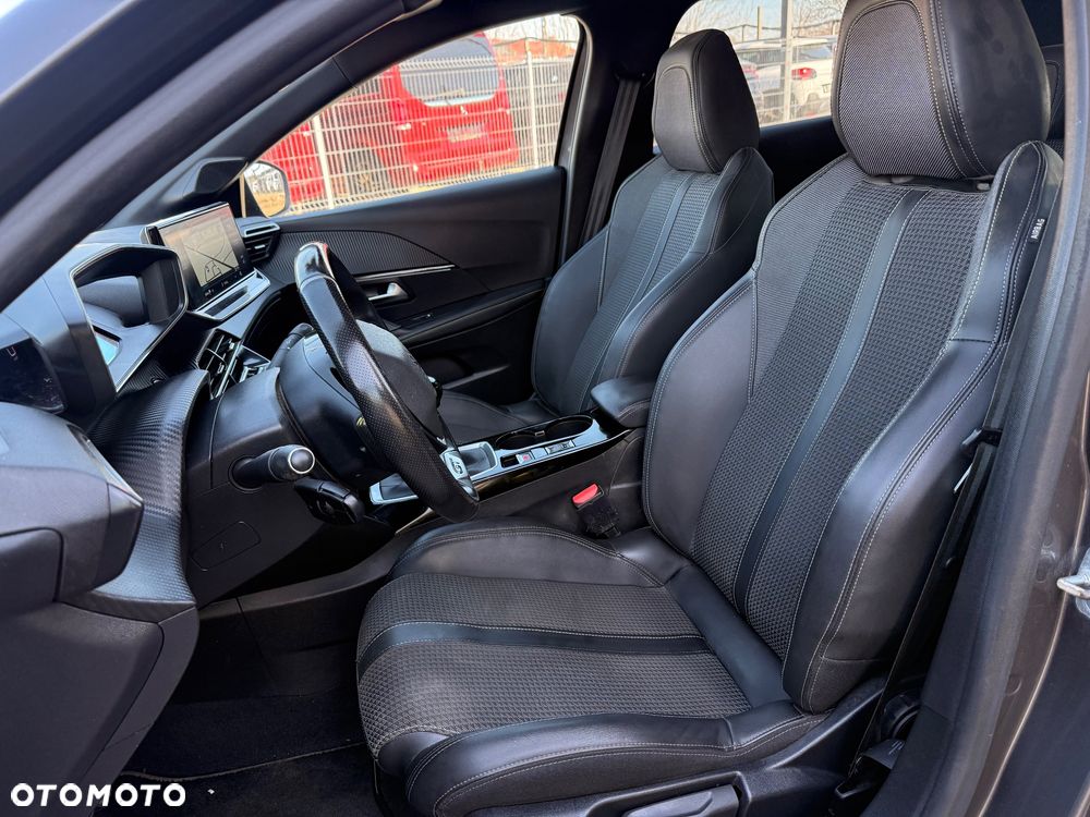 Peugeot 208 PureTech 100 GT Pack - 8