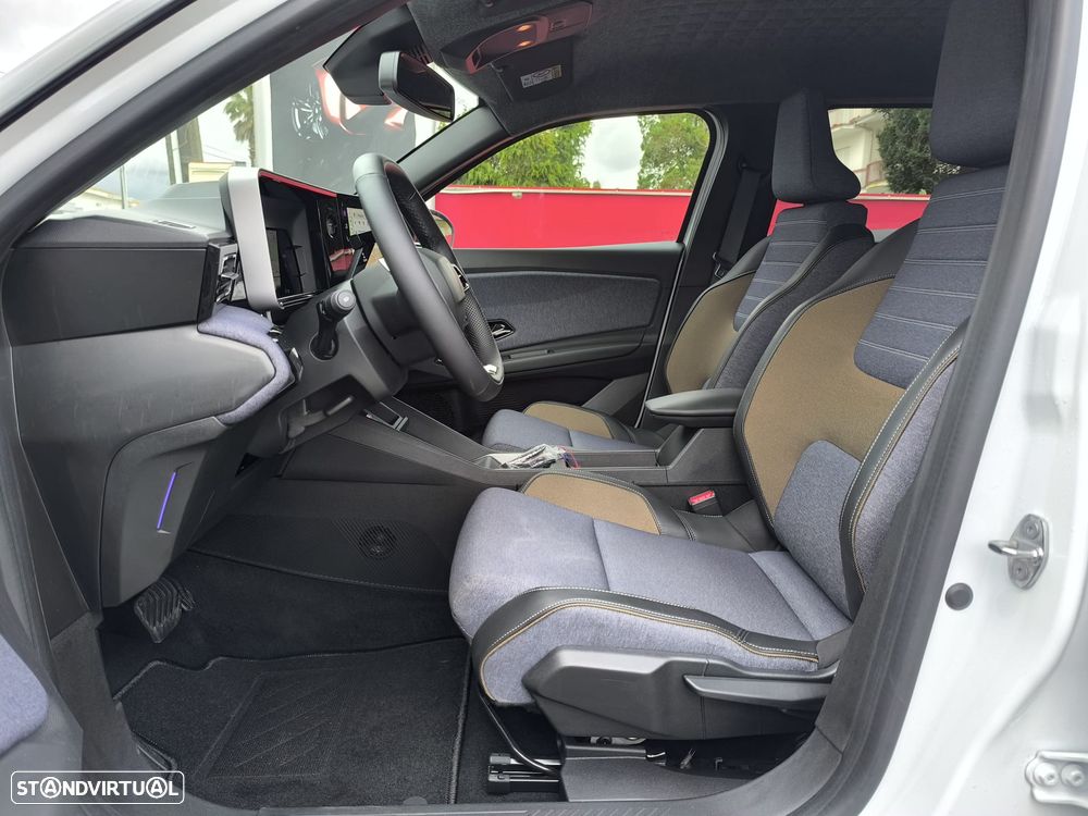 Renault 5 E-Tech Evolution 150 Comfort Range - 27