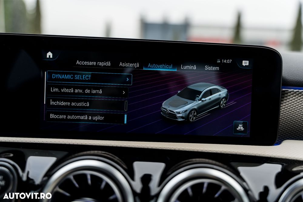 Mercedes-Benz A 250 e 8G-DCT Style - 30