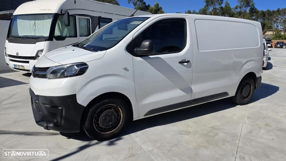 Toyota Proace Outro - 1