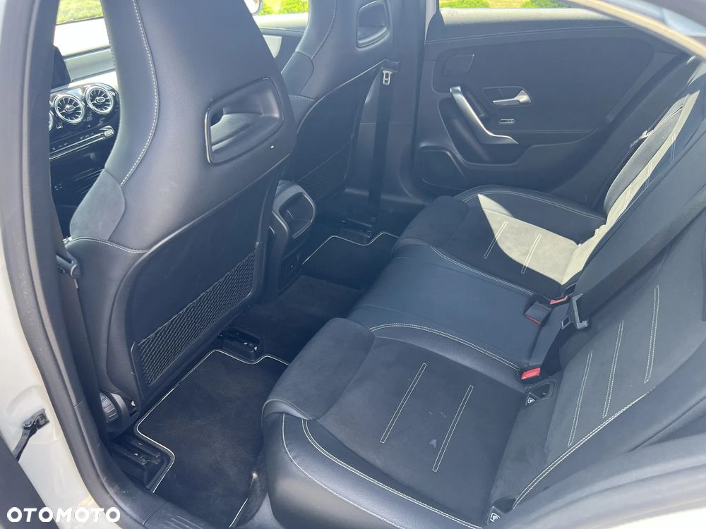 Mercedes-Benz Klasa A 200 4Matic 8G-DCT Advanced AMG Line - 24