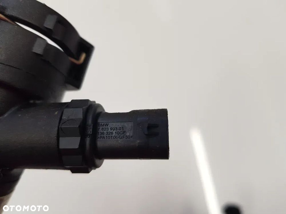 Wąż rura przewód wody czujnik temp BMW X3 X4 X5 X6 F10 F20 F30 7926146 7823993 200735-10 - 7