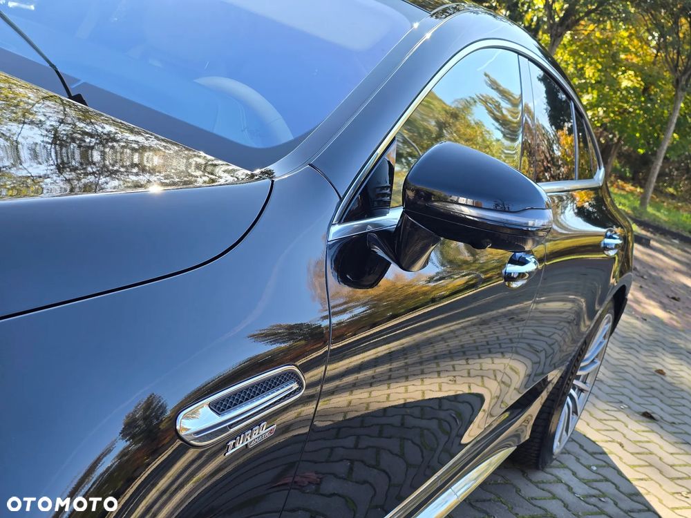 Mercedes-Benz AMG GT - 5