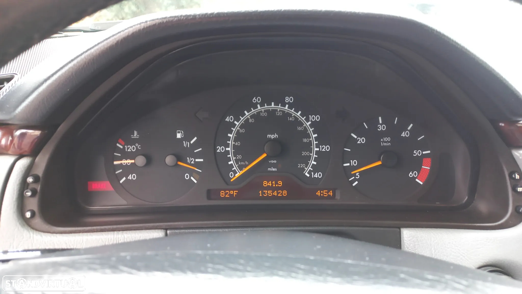 Mercedes-Benz E 300 - 8