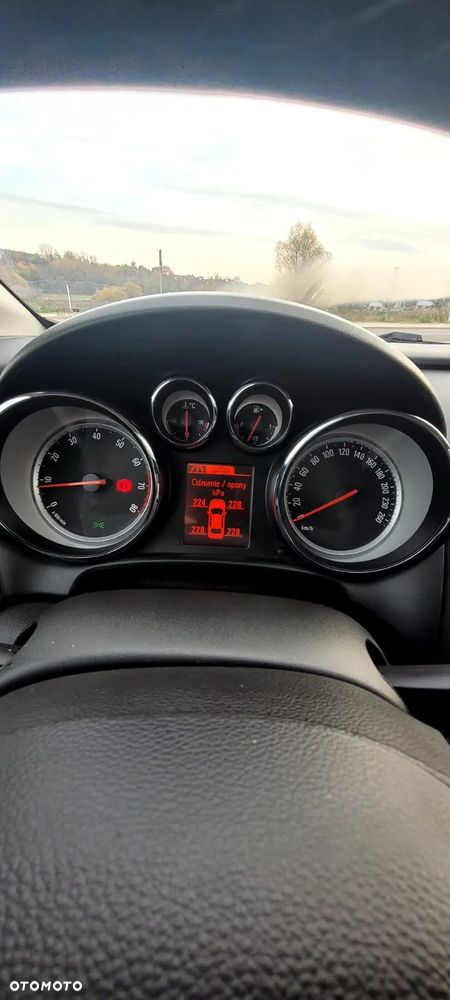 Opel Astra IV 1.6 Energy EU6 - 16