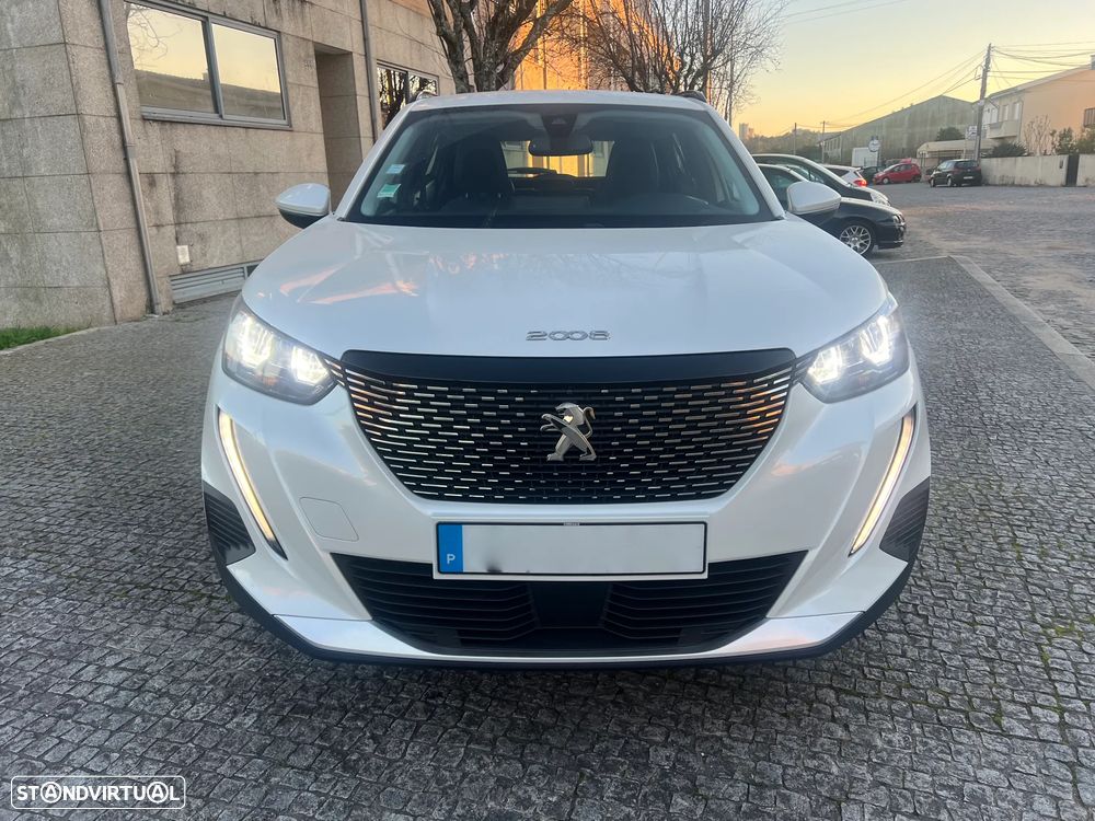 Peugeot 2008 1.2 PureTech Allure - 21