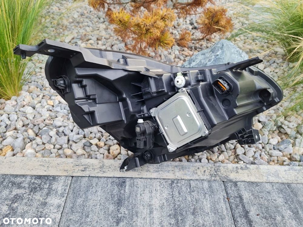 RENAULT CAPTUR II Kompletna Lampa lewa przód Full Led 260608054R - 10