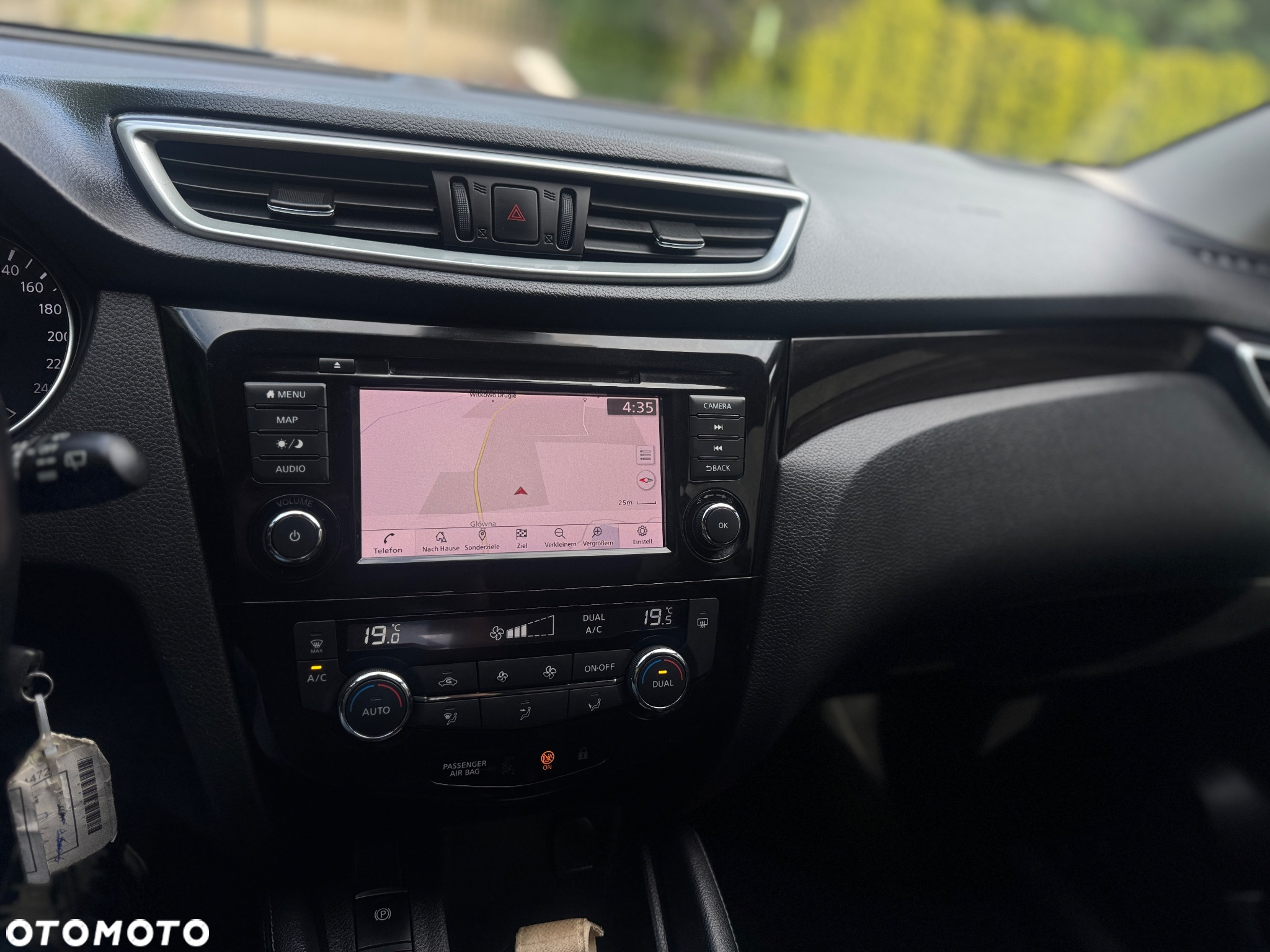 Nissan Qashqai 1.3 DIG-T Visia - 19