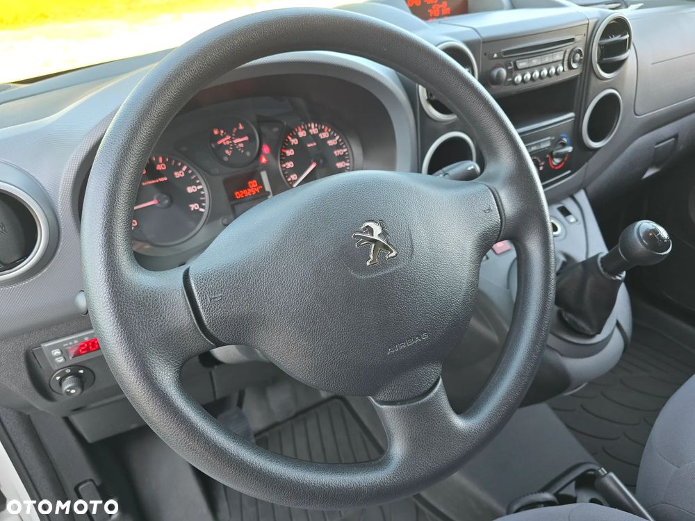 Peugeot PARTNER CHŁODNIA -20 CARPOL 29Tyś km SALON PL STAN JAK NOWY KLIMA ELEKTRYKA OPONY ZIMA LATO - 23