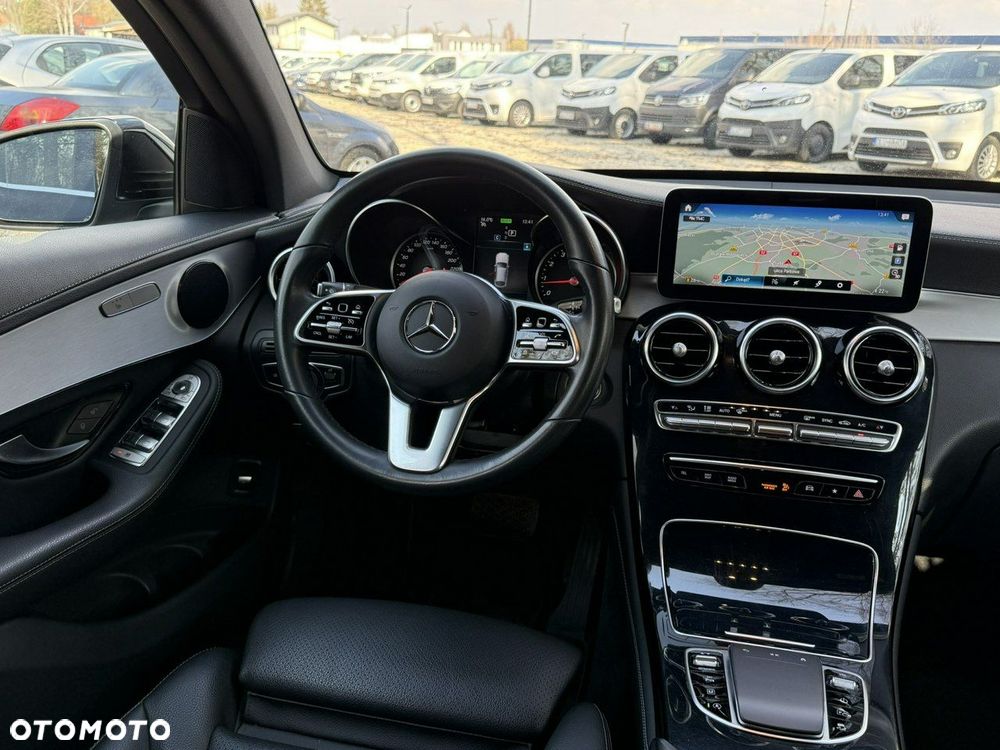 Mercedes-Benz GLC - 29