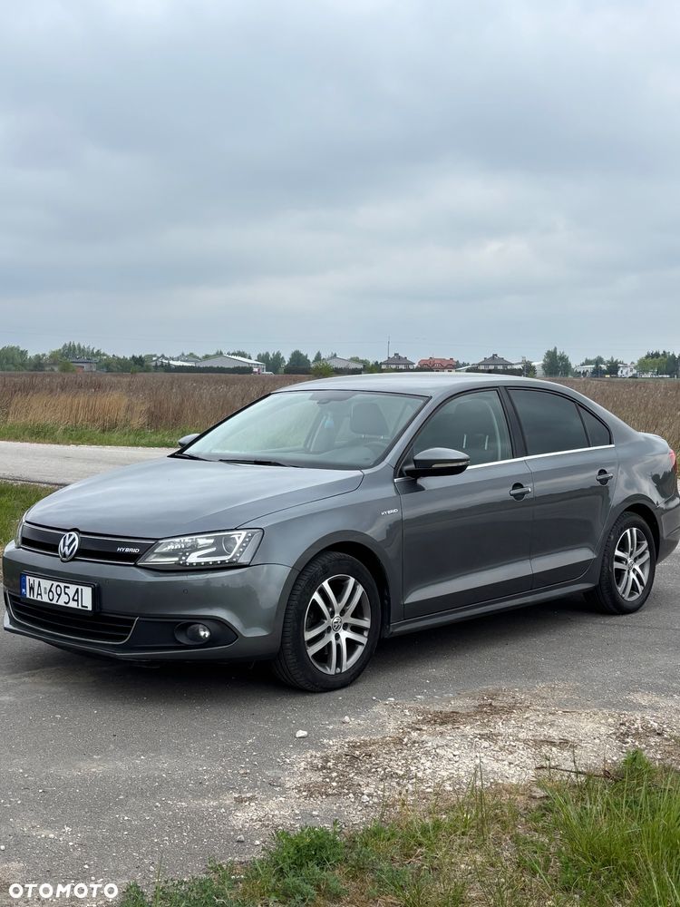 Volkswagen Jetta Hybrid - 1