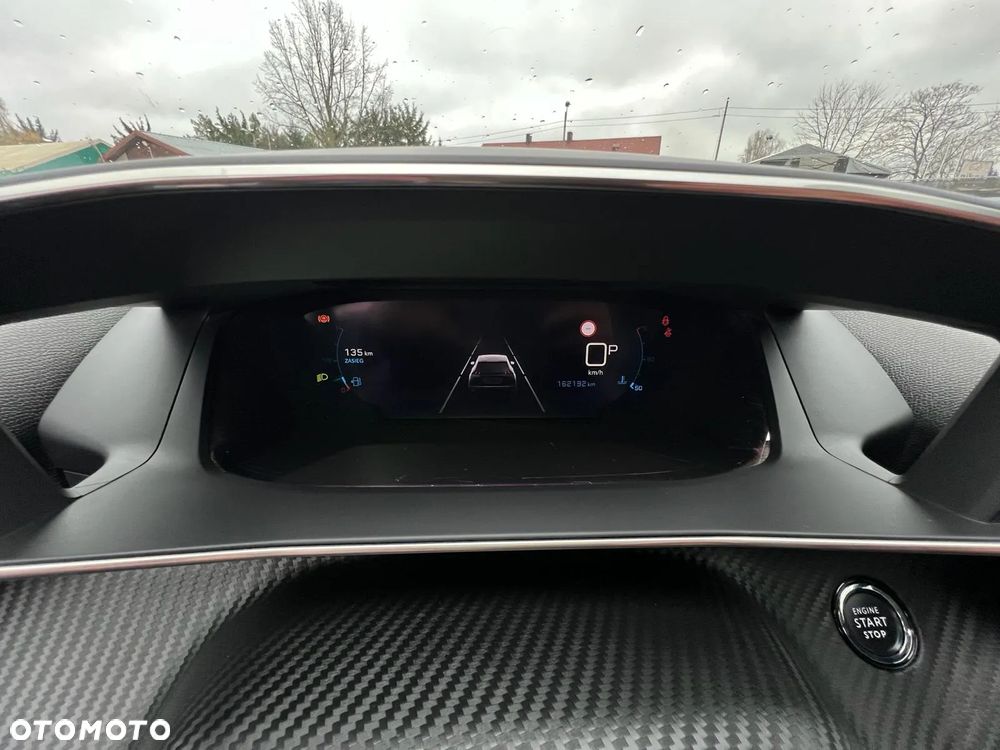 Peugeot 2008 1.5 BlueHDi Allure S&S EAT8 - 27