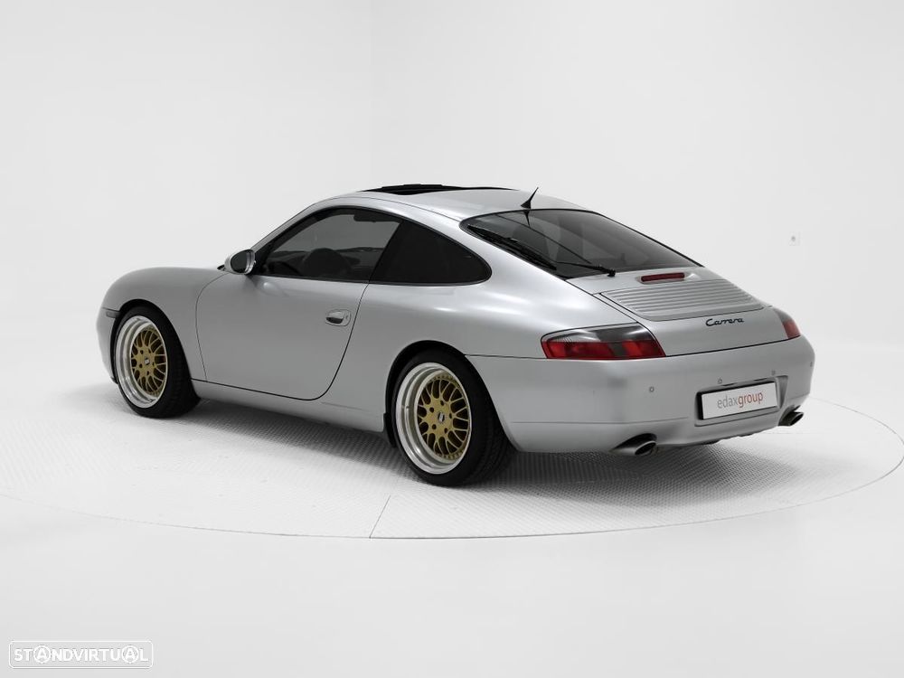 Porsche 911 (996) - 4