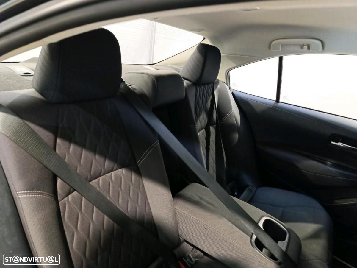 Toyota Corolla 1.8 Hybrid Comfort - 4