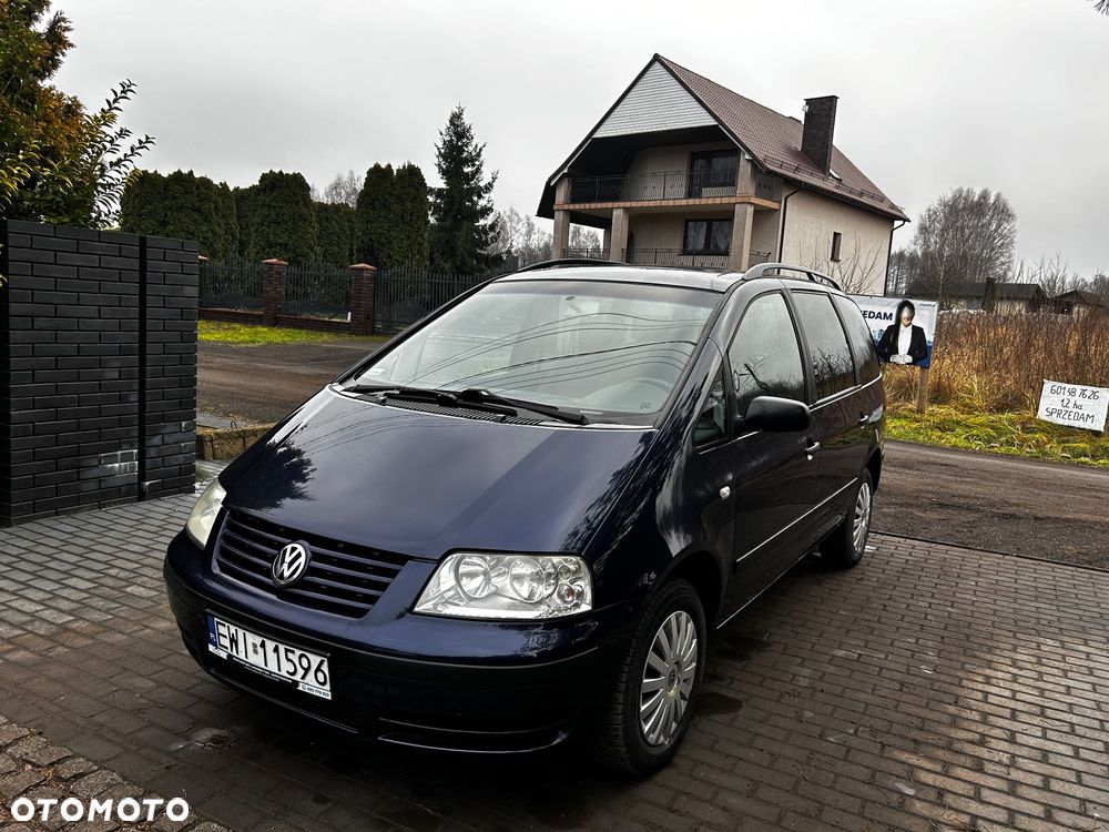 Volkswagen Sharan 1.8T Highline - 2