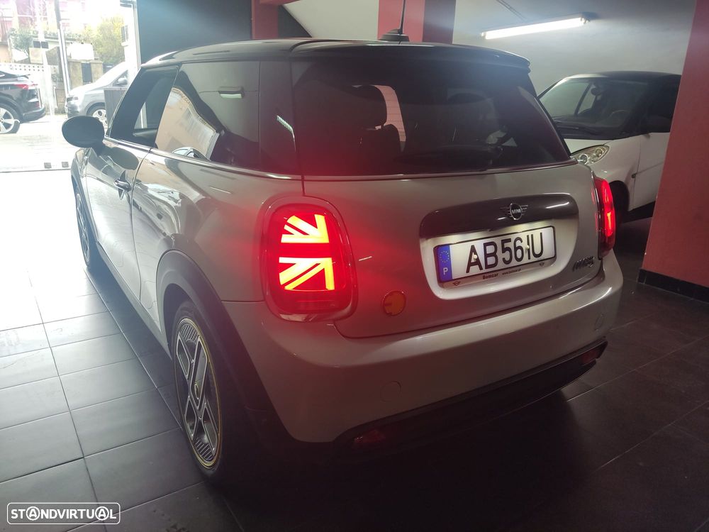 MINI 3 Portas Cooper SE - 21