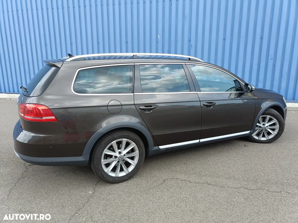 Volkswagen Passat Alltrack 2.0 TDI 4Motion DSG BlueMotion Tec - 14