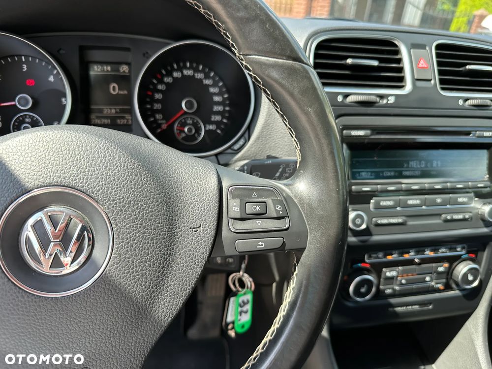 Volkswagen Golf - 11