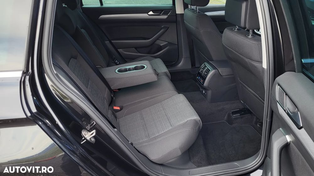 Volkswagen Passat Variant 2.0 TDI DSG Business - 21