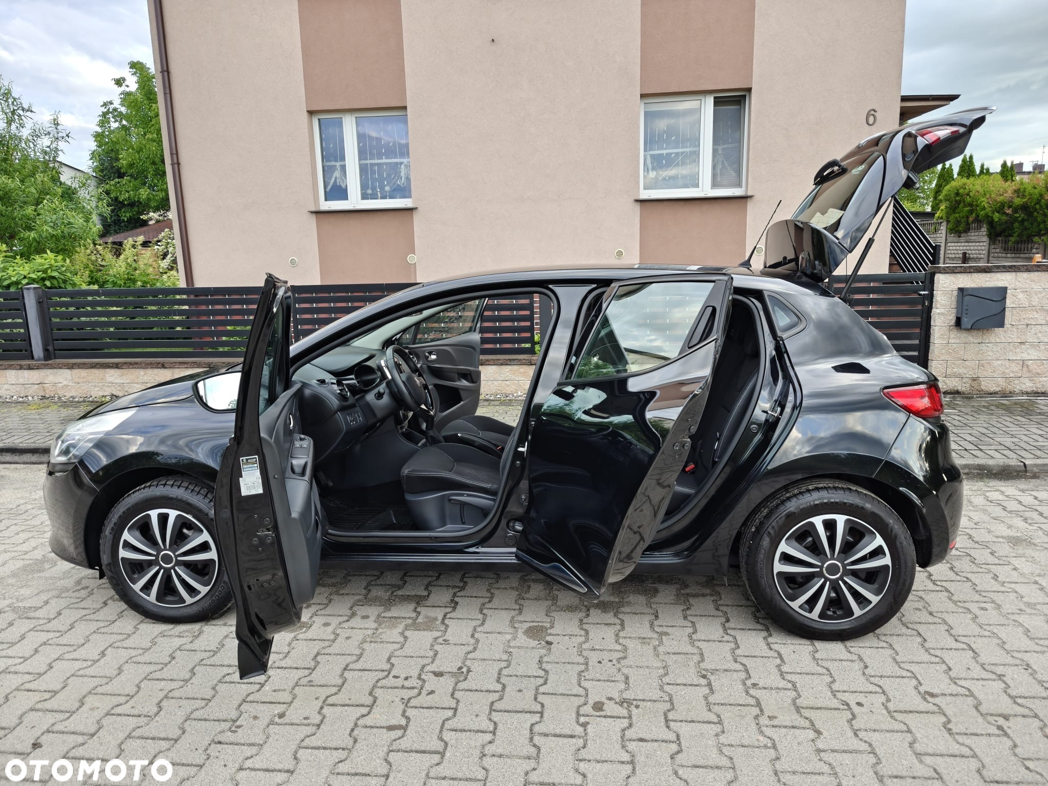 Renault Clio - 30