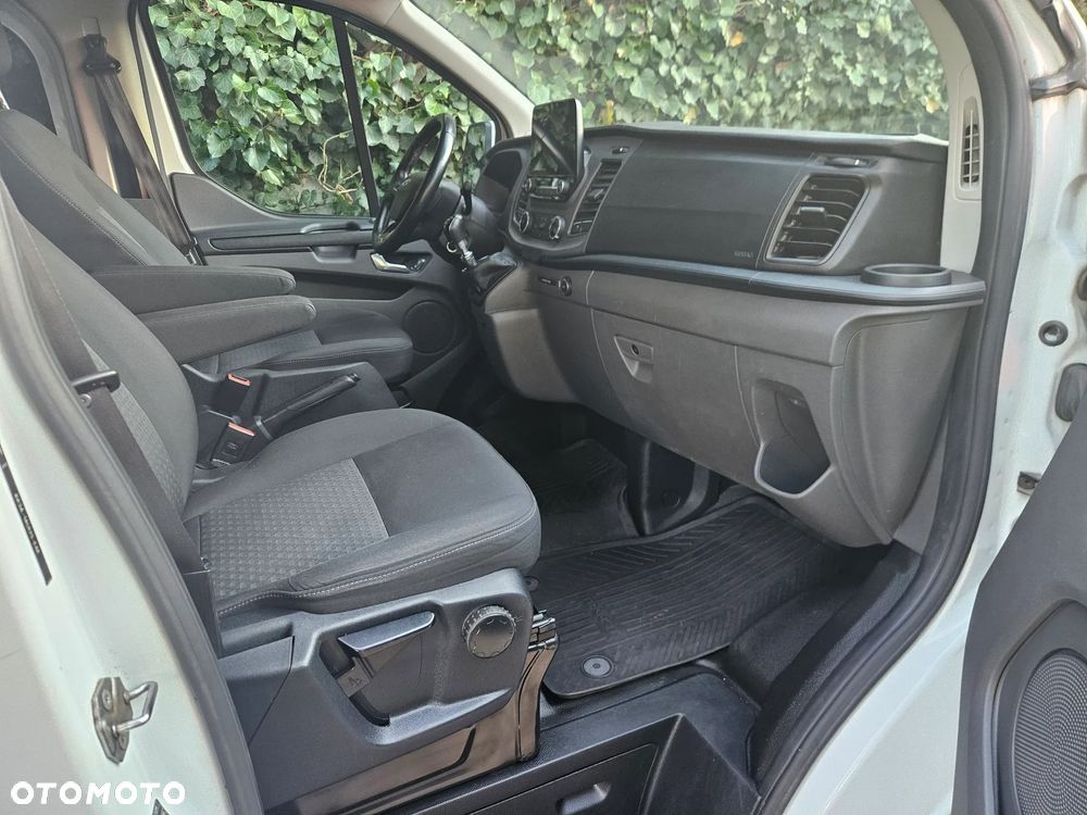 Ford Transit Custom - 26