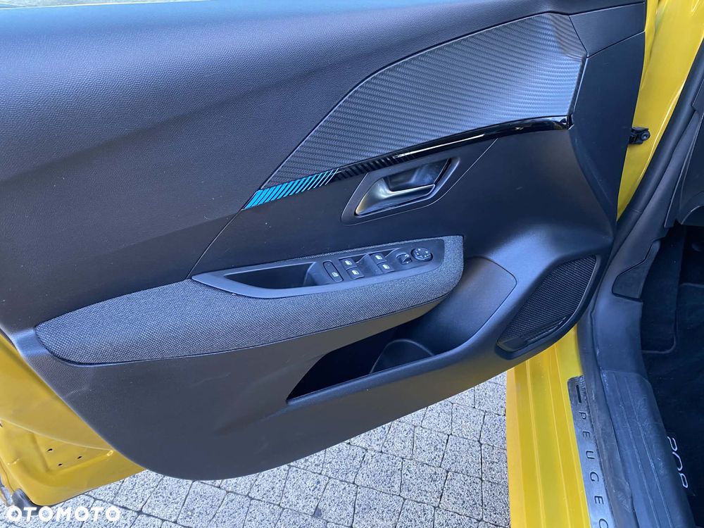 Peugeot 208 PureTech 75 Allure - 19