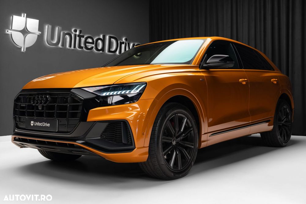 Audi Q8 - 1