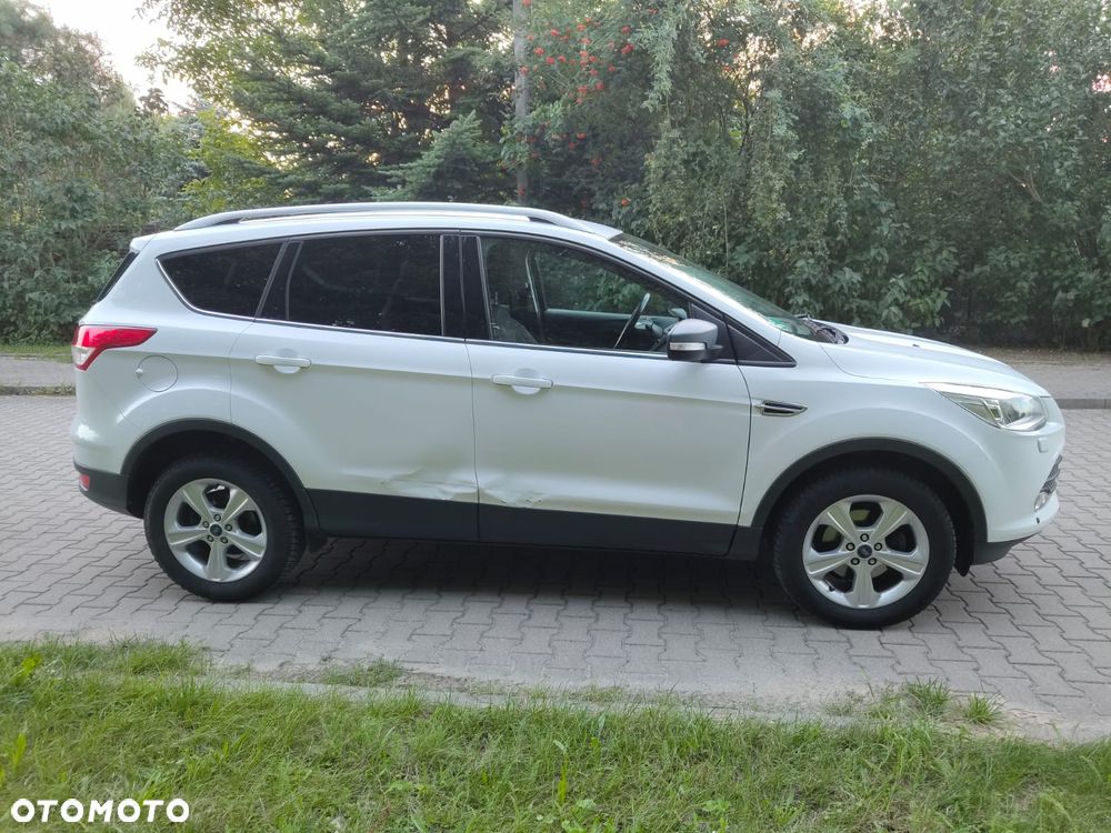 Ford Kuga 1.5 EcoBoost 2x4 Individual - 24