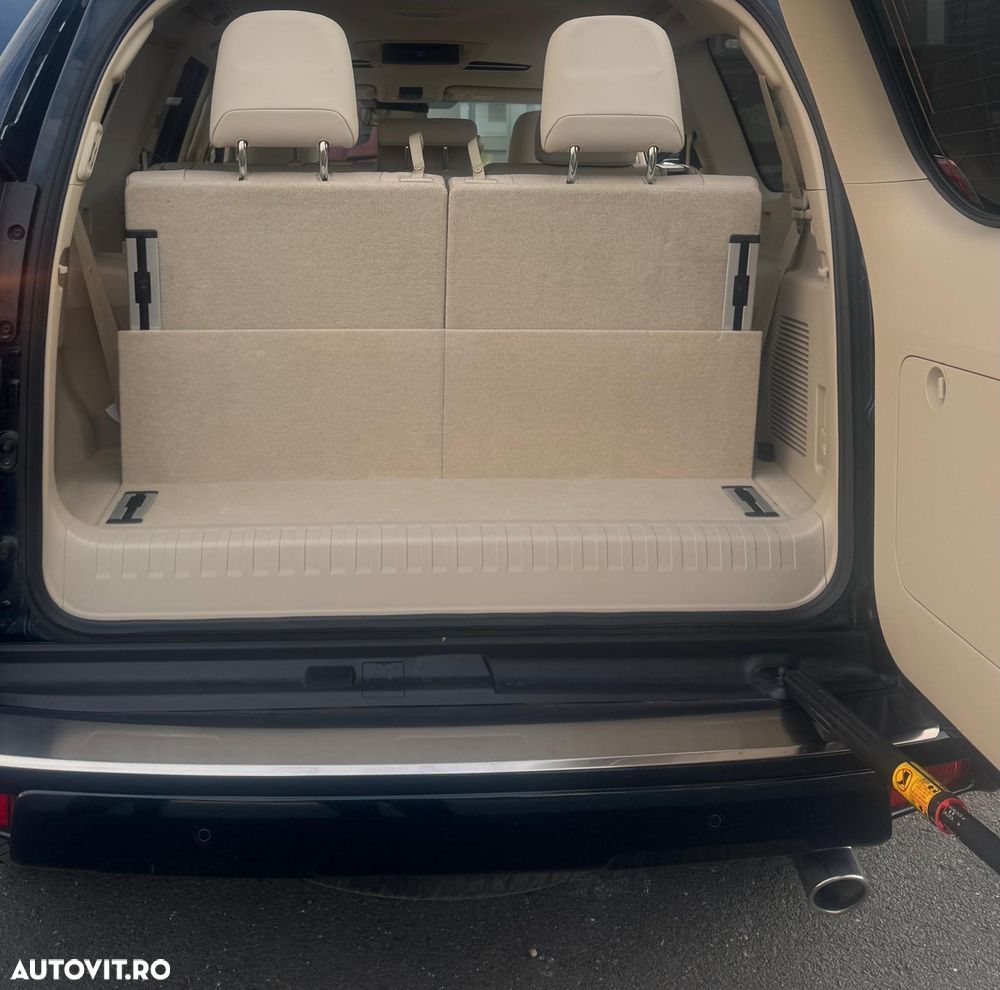 Toyota Land Cruiser - 15