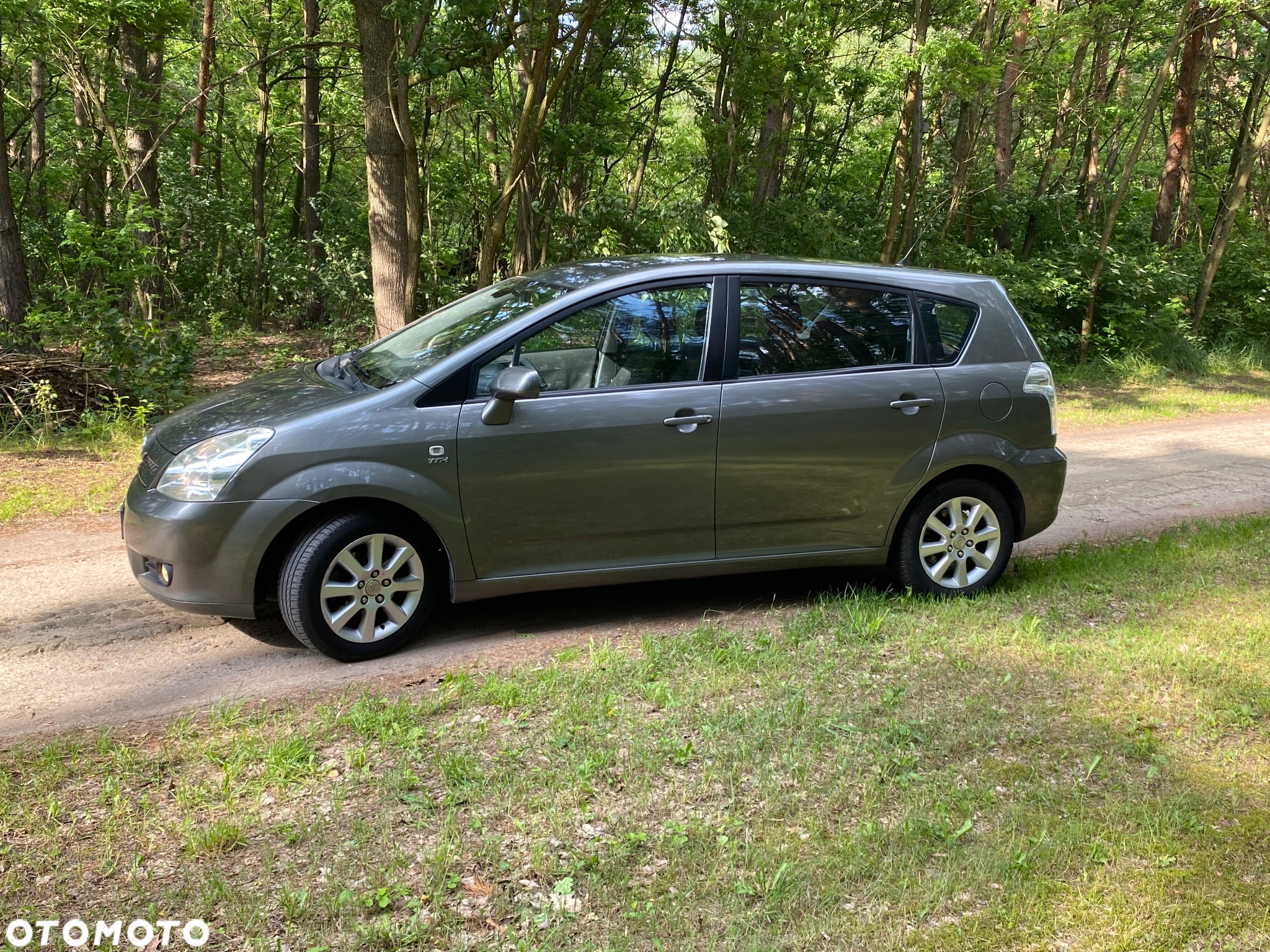 Toyota Corolla Verso 1.8 Prestige + - 3