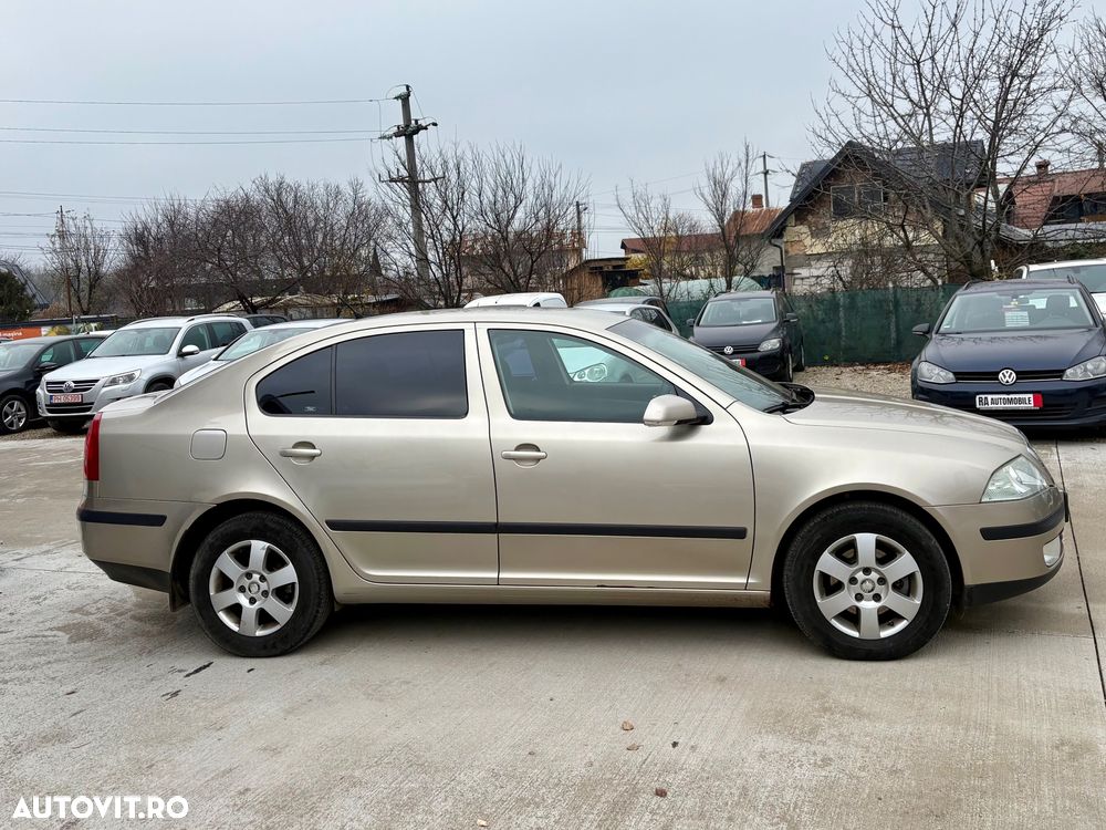 Skoda Octavia 1.9 TDI Ambiente - 9